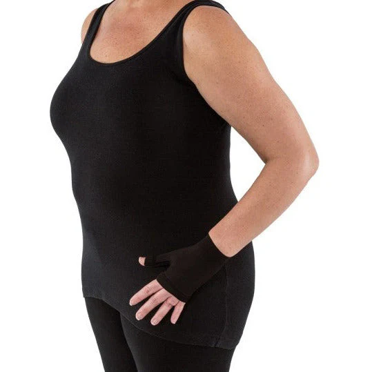 JOBST® Bella™ Lite Gauntlet 20-30 mmHg - Image 3